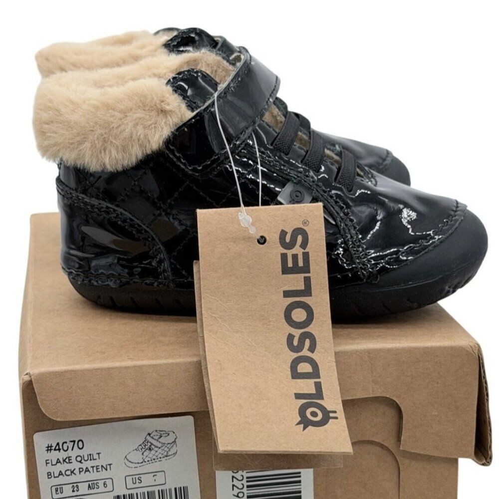 Old Soles Toddler Quilted Patent Leather Fur Lined Booties US 7 EU 23 Hook Loop